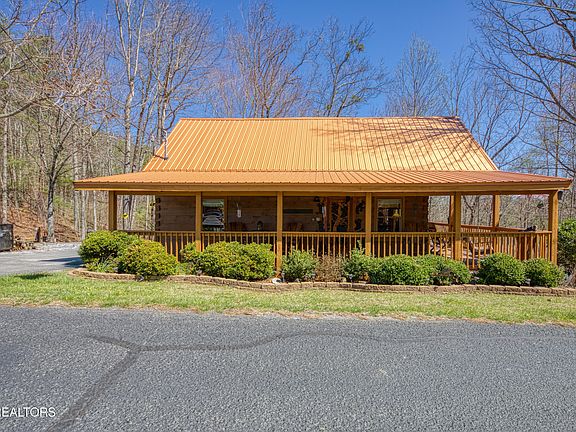 3rd image of 2621 Raccoon Hollow Way