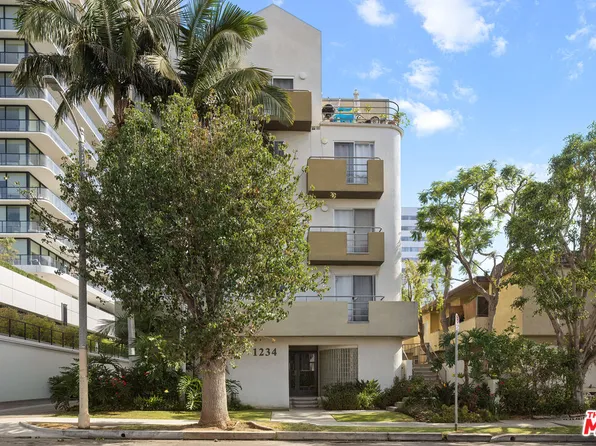 1234 Granville Ave APT 4, Los Angeles, CA 90025