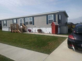 109 Sunwood Rd, Jacksonville, IL 62650