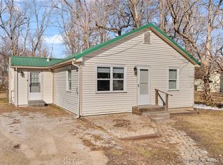 1828 Scott Rd, New Albany, IN 47150