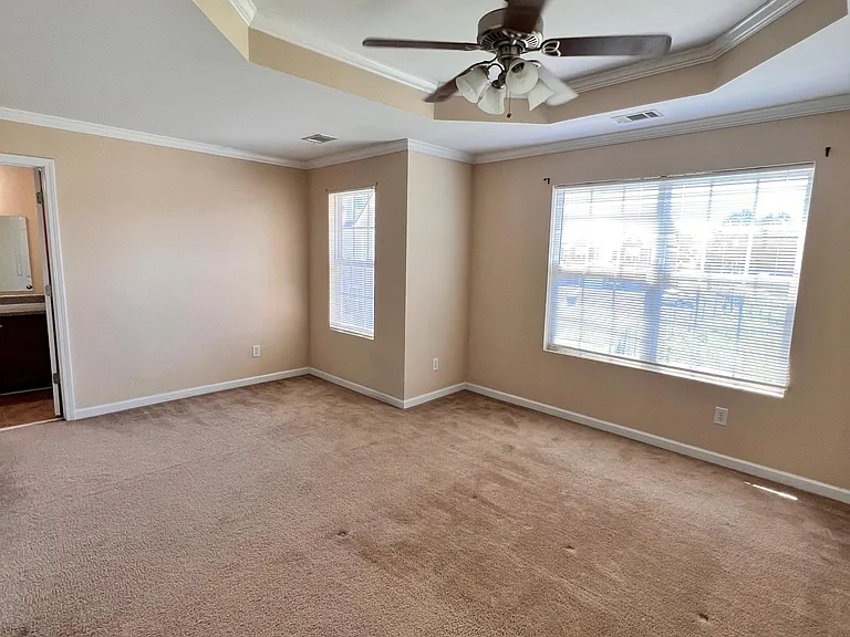 302 Village Dr #302 — Photo 10