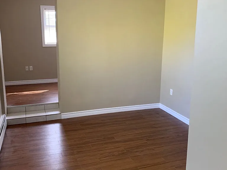 1 Waverley Pl — Photo 8
