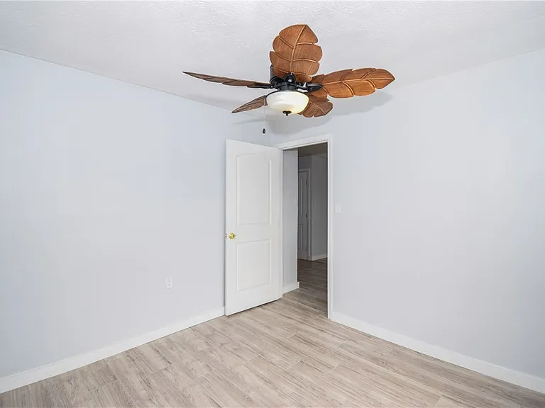 4613 Odem Dr — Photo 23