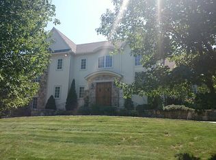 66 Cutler Ln, Brookline, MA 02467