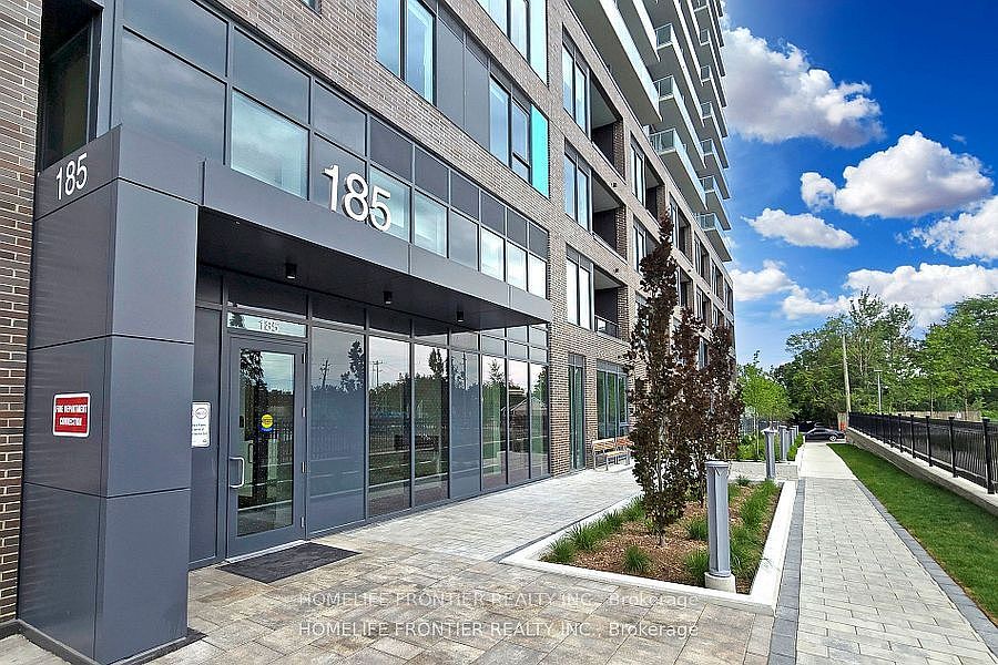 1st image of 185 Deerfield Rd #220