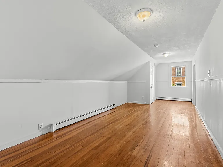 32-34 Salem St #3 — Photo 6
