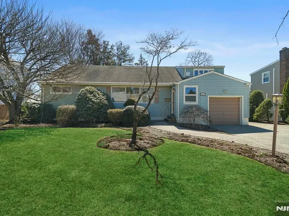 324 Jordan Rd, New Milford, NJ 07646