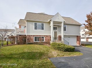 3343 Cameron Dr, Elgin, IL 60124