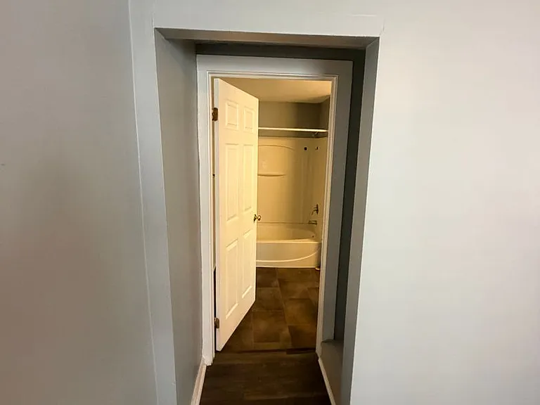 419 N Pennsylvania Ave — Photo 9