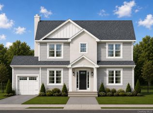 136 Euclid Avenue, Massapequa, NY 11758