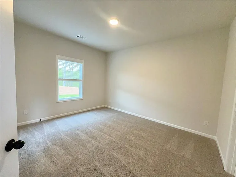 345 Rodeo Dr — Photo 11