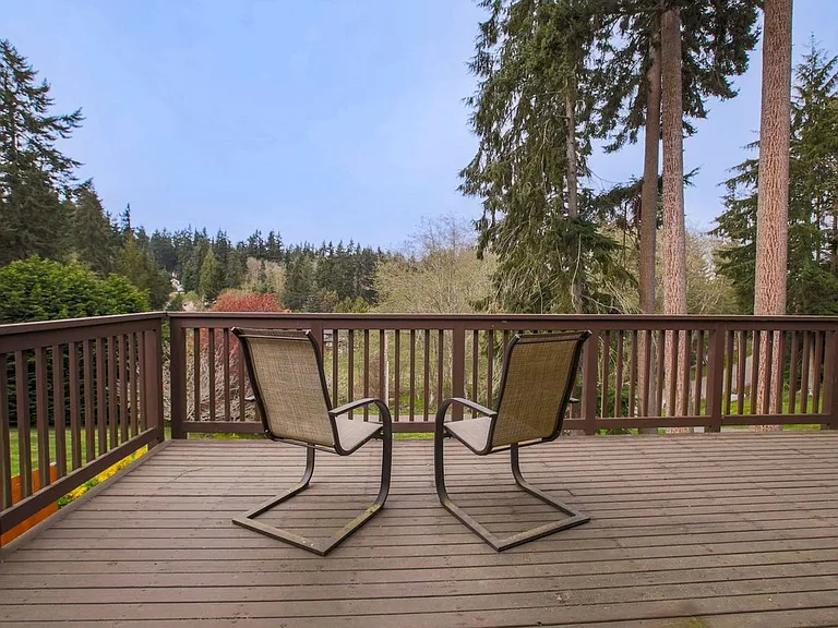 1130 Honeymoon Lake Dr — Photo 34