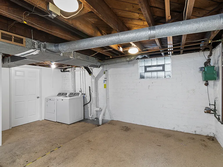 702 College Ave — Photo 20