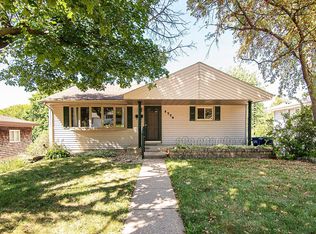 1779 Chaney Rd, Dubuque, IA 52001