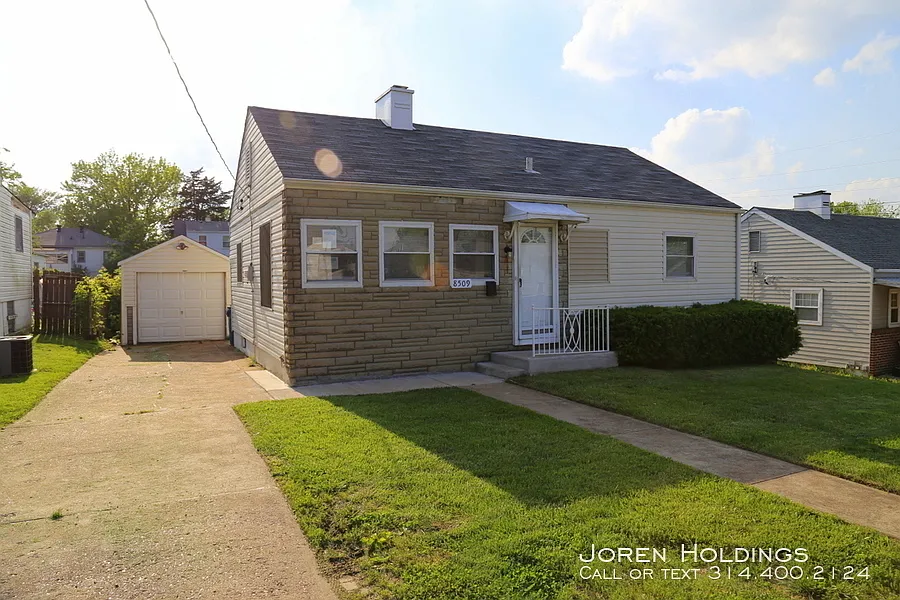 8509 Pilot Ave photo 1