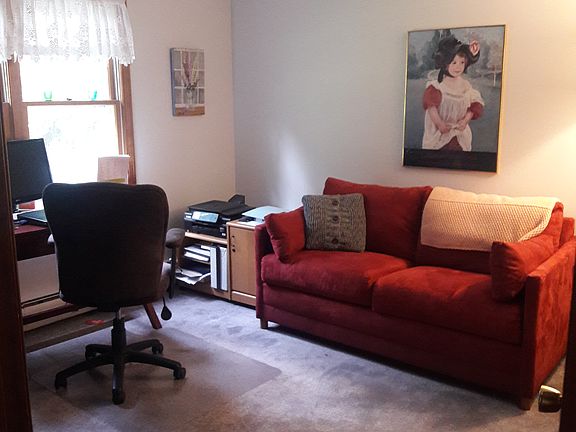 1st floor bedroom/den.