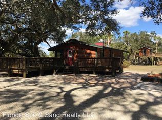 423 S Moon Dr, Venice, FL 34292