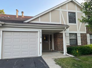 1115 Scanlon Dr APT B2, Wheeling, IL 60090