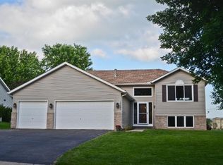 19242 Encore Ct, Farmington, MN 55024