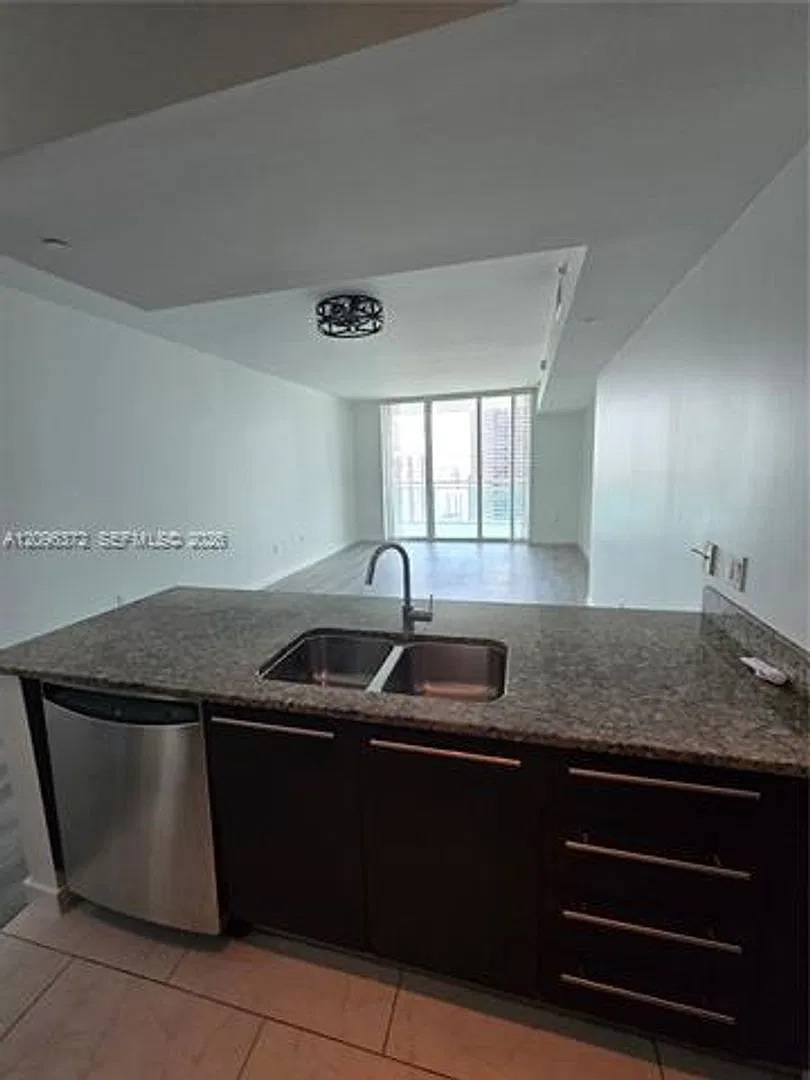 950 Brickell Bay Dr cu-3300, Miami, FL 33131 — Photo 3