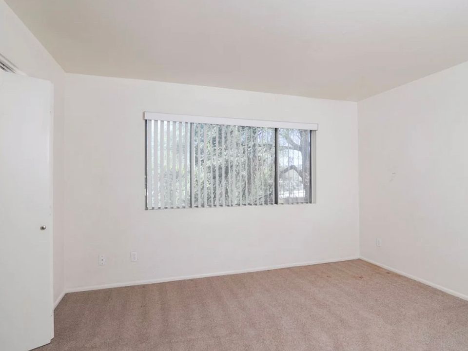 1st image of 122 S Hardy Dr APT 41