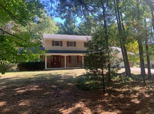 2416 Lincoln St, Marinette, WI 54143