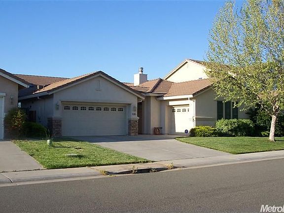 2nd image of 10045 Prairie Dunes Way