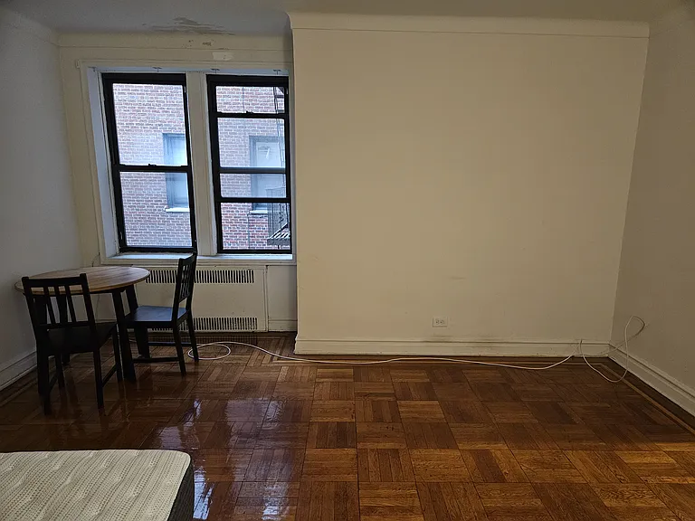 1280 E 18th St #6D — Photo 4