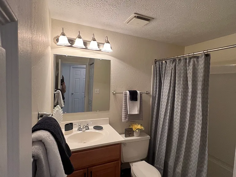 Monroeville Apartments at Deauville Park — Photo 14
