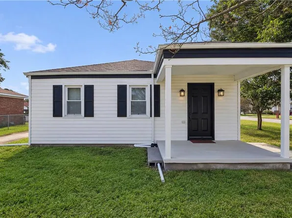1500 Elder Ave, Chesapeake, VA 23325