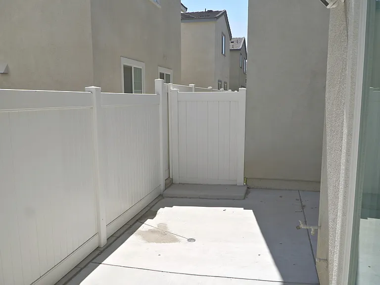 4260 S Crisanta Privado — Photo 22