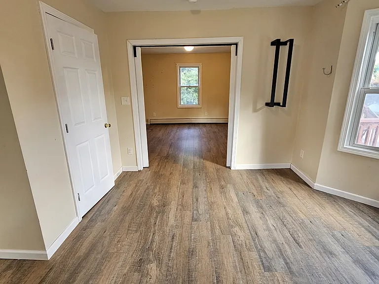 65 Smith St #1 — Photo 2