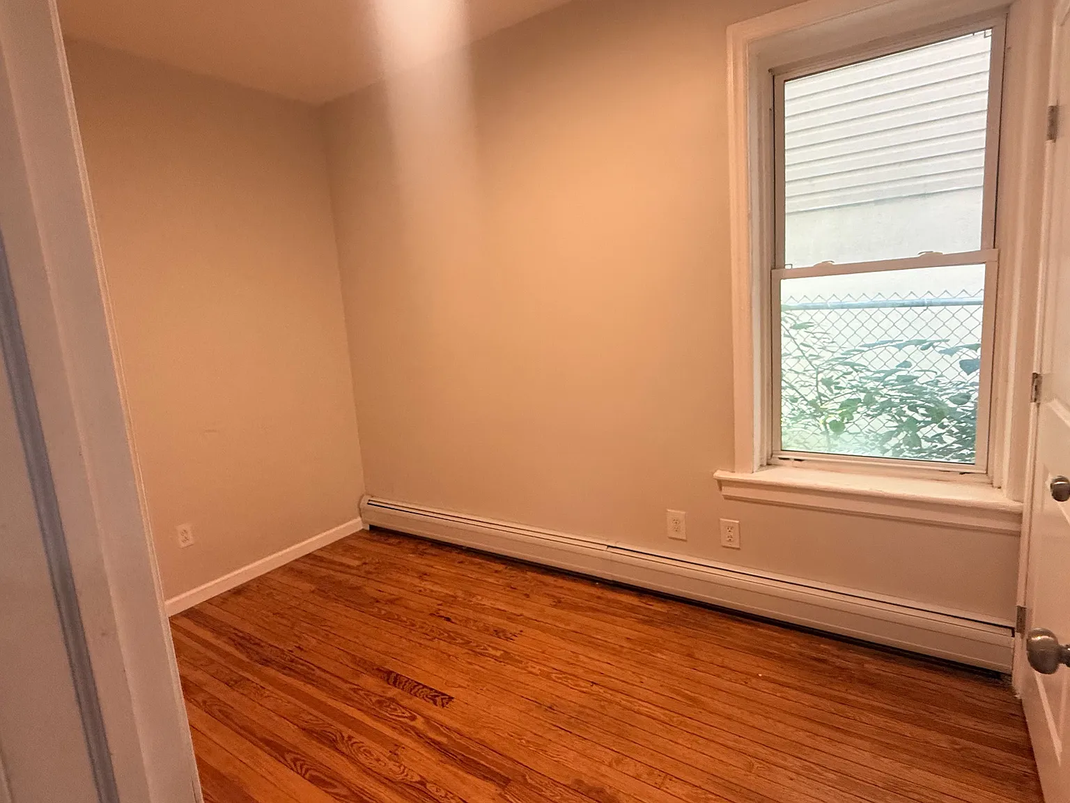 938 Westside Ave — Photo 4