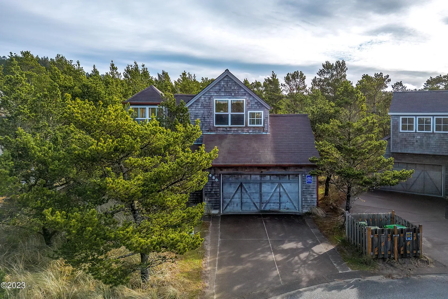 5680 Barefoot Ln photo 1