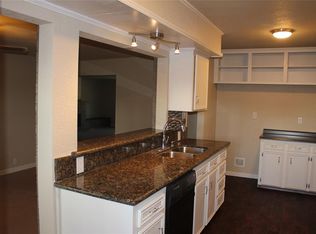 1710 13th Ave N, Texas City, TX 77590