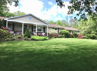 50 Wendover Rd, Trumbull, CT 06611