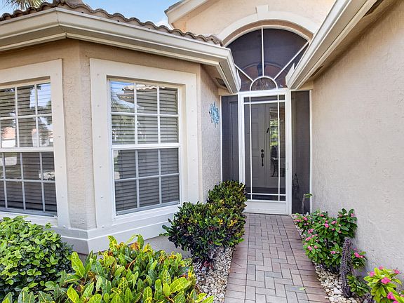 4th image of 6815 Imperial Beach Circle
