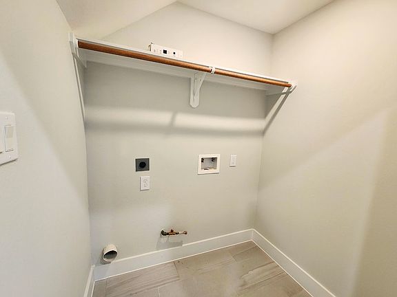 2nd image of 615 Northew St #B