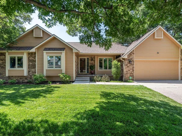 129 S Prescott Ct, Wichita, KS 67209
