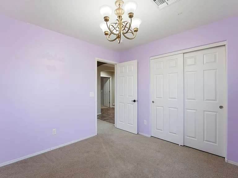3446 E Fairview St — Photo 28