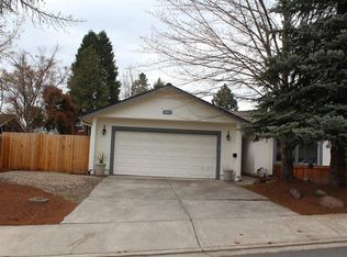 2307 Derry Ct, Medford, OR