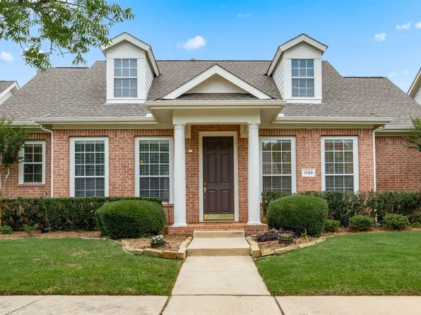 1729 Ivy Ln, Carrollton, TX 75007