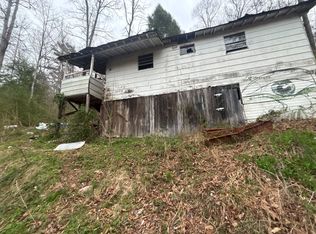 180 Sportsman Loop Rd, Speedwell, TN 37870