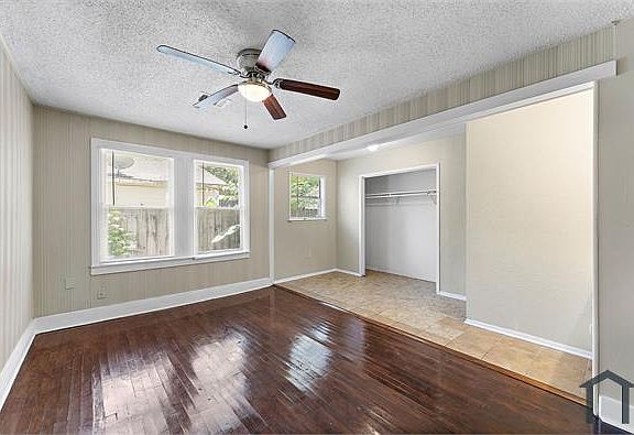 5th image of 1014 Roosevelt St