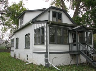 123 E Morrison Ave, Mount Prospect, IL 60056