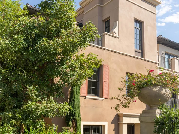 382 W Green St #139, Pasadena, CA 91105