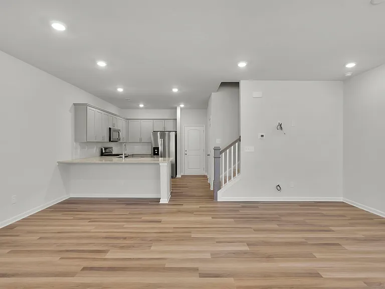4032 Harmony Hills Dr — Photo 6