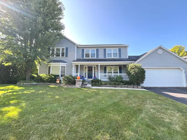 1018 Rain Tree Dr, Bolingbrook, IL 60440