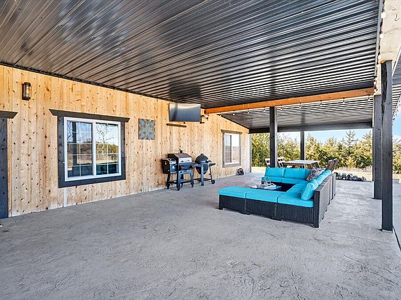 5th image of 3261 Highway Rb