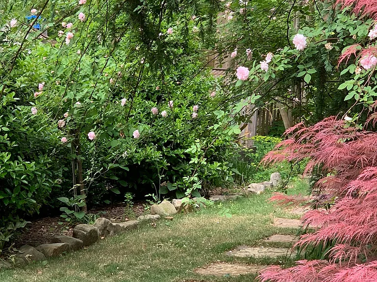 121 Emerson Ave — Photo 3